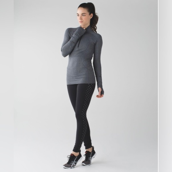 Lululemon Rare Speed Tight IV (Brushed) Reflective Silver Sequin EUC Size - 6 - Picture 2 of 13